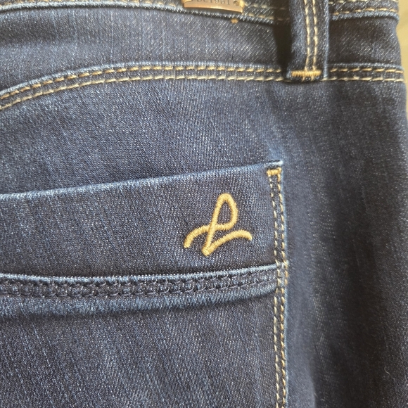 DL1961 Women's Cindy Stretch Boootcut Jeans Size 28 - Picture 5 of 8